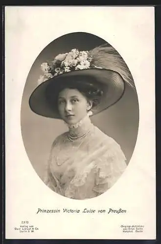 AK Prinzessin Victoria Luise von Preussen mit imposanten Hut