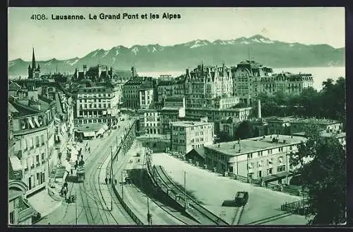 AK Lausanne, Le Grand Pont et les Alpes, Strassenbahn