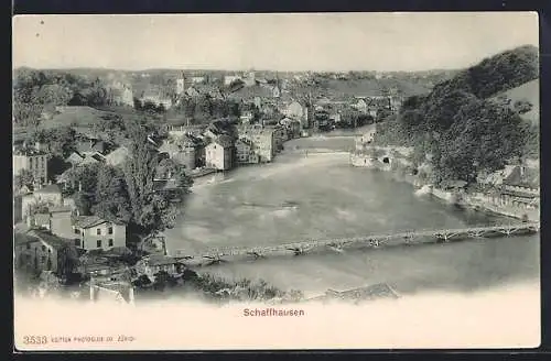 AK Schaffhausen, Ansicht mit Fluss und Brücke