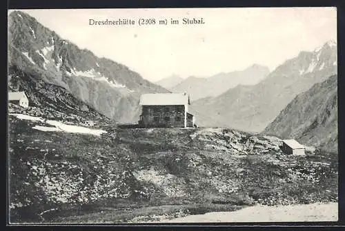 AK Dresdnerhütte, Berghütte im Stubai mit Bergpanorama