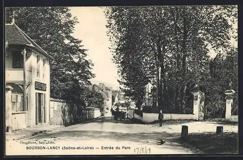 AK Bourbon-Lancy, Entrée du Parc et vue sur le Grand Hôtel