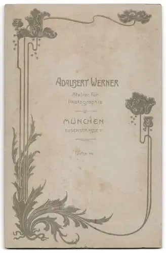 Fotografie Adalbert Werner, München, bayerischer Schützenkönig mit Schützenkette und Hut