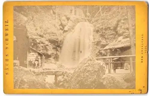 Fotografie unbekannter Fotograf, Ansicht Hohnstein / Sächsische Schweiz, Amselfall, Wasserfall