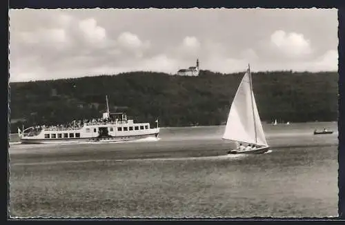 AK Motorschiff Utting auf dem Ammersee, mit Klosterburg Andechs /Obb.