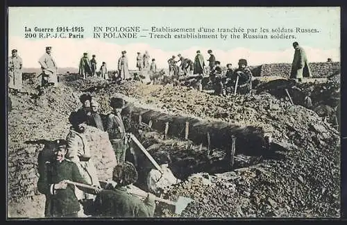 AK In Polande, Trench establishment by the russian soldiers, Kriegsgefangene Russen bauen den Schützengraben