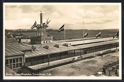 AK Berlin-Tempelhof, Zentralflughafen Tempelhofer Feld