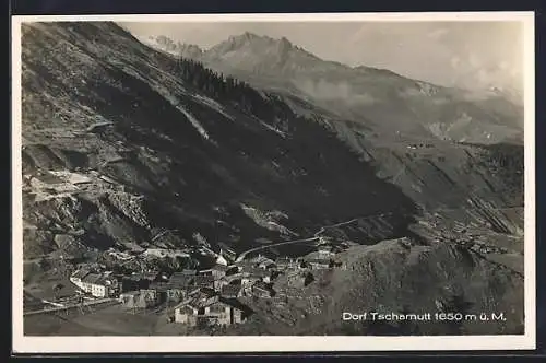 AK Tschamutt, Ortsansicht aus der Vogelschau mit Hotel Rheinquellen