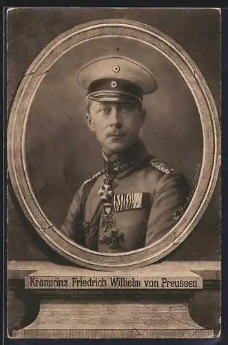 AK Kronprinz Wilhelm von Preussen in Uniform mit Mütze im Gemälderahmen