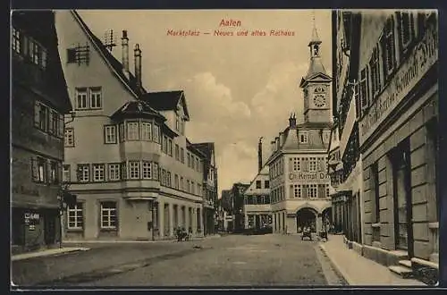 AK Aalen, Strasse am Marktplatz, altes und neues Rathaus