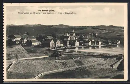 AK Niederwerbe /Edersee, Ortsansicht mit Edertalsperre u. kleinem Staubecken