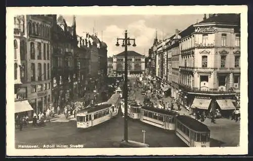 AK Hannover, Strassenbahnen in der Strasse