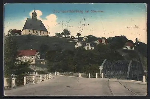 AK Oberneuschönberg bei Olbernhau, Ortspartie an der Eisenbahnbrücke