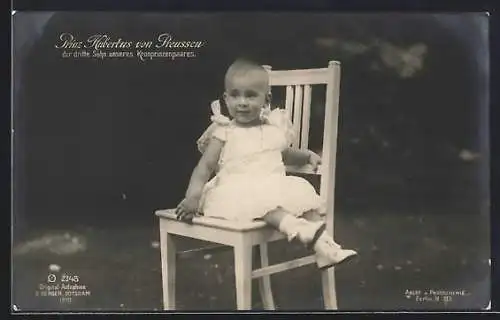 AK Prinz Hubertus von Preussen auf einem Stuhl sitzend