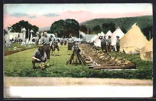 AK Amerikanische Soldaten auf dem Zeltplatz