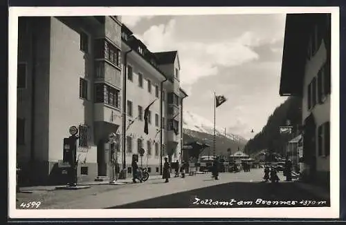 AK Brenner, Zollamt an der Grenze mit Tankstelle, Zapfsäulen