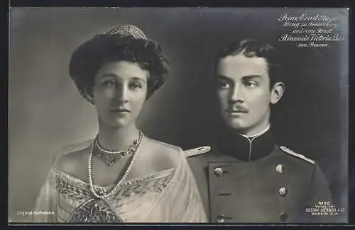 AK Prinz Ernst August und Prinzessin Victoria Luise im Portrait