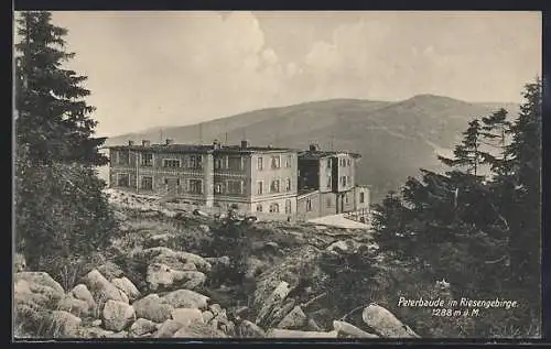 AK Peterbaude inmitten der Riesengebirgslandschaft