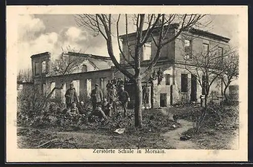 AK Morsain, Soldaten an der zerstörten Kirche