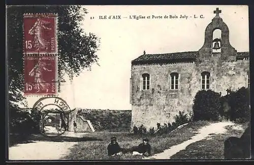 AK Ile d`Aix, L`Eglise et Porte de Bois Joly