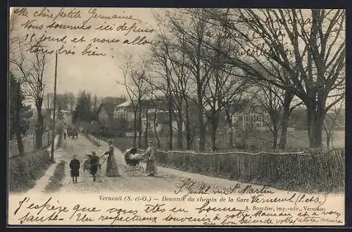 AK Verneuil /S.-&-O., Descente du chemin de la Gare