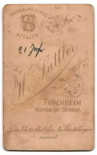 Fotografie W. Sattler, Forchheim, Nürnberger Strasse, Porträt einer eleganten Dame