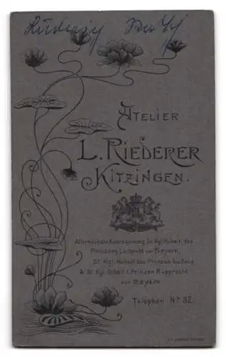 Fotografie L. Riederer, Kitzingen, Bismarckstrasse, Porträt eines eleganten Mannes