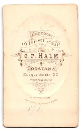 Fotografie F. Halm, Constanz, Rosgartenstr. 20, Porträt einer Dame mit Schleife