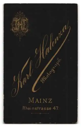 Fotografie Karl Halenza, Mainz, Rheinstrasse 47, Porträt eines Herrn mit Schnauzbart