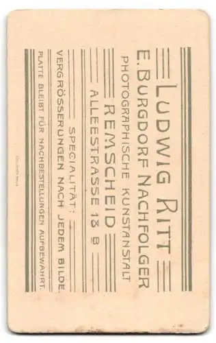 Fotografie Ludwig Ritt, Remscheid, Alleestrasse 18, Porträt eines Mannes mit Schnurrbart