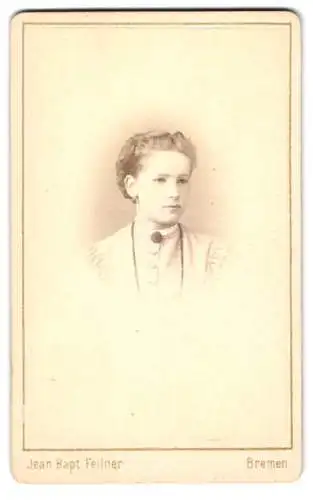 Fotografie Jean Baptiste Feilner, Bremen, Obernstrasse 48, Porträt einer Dame