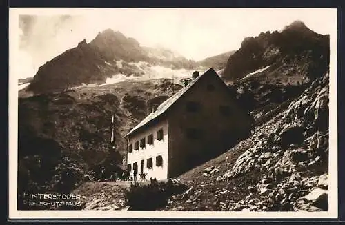 AK Prielschutzhaus, Ansicht gegen die Berge