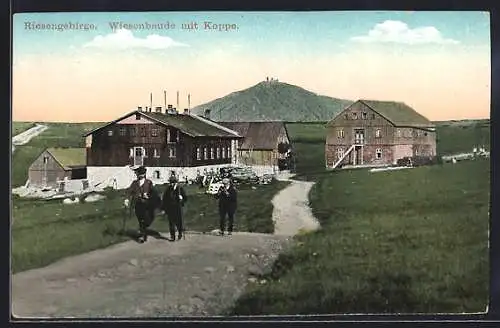 AK Wiesenbaude, Ansicht mit Schneekoppe im Riesengebirge