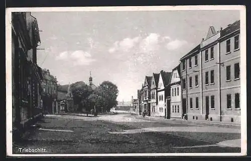 AK Triebschitz, Strassenpartie mit Kirche