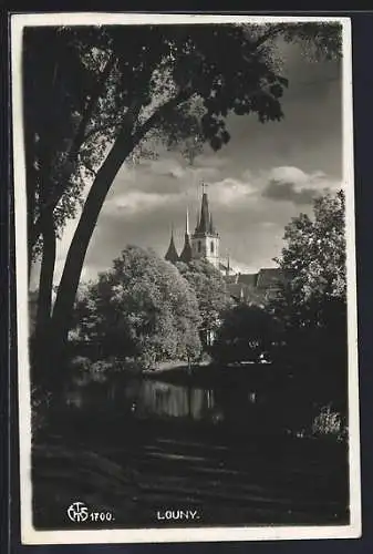 AK Laun / Louny, Ortspartie mit Kirche