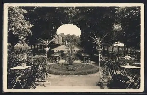 AK Wien, Hetzendorf, Café-Meierei Siller, Gartenansicht, Schönbrunnerallee 66