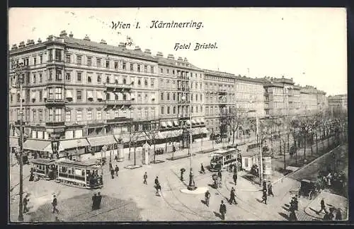 AK Wien, Kärntner-Ring mit Hotel Bristol und Strassenbahnen aus der Vogelschau