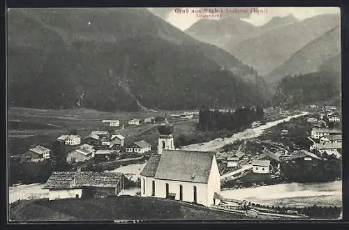 AK Bach im Lechtal, Ortsansicht mit Kirche