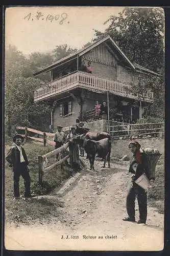 AK Schweizer Bauern in Tracht kehren zum Chalet zurück