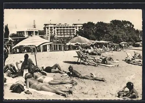 AK Val d`Esquières, La Plage de la Rèsidence