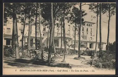 AK Beauvallon-sur-Mer, Golf Hotel-Un Coin du Parc