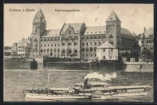 AK Koblenz, Dampfer auf dem Rhein vor dem Regierungsgebäude