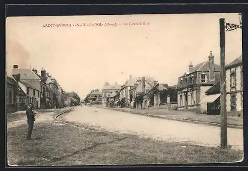 AK Saint-Evroult-N.-D.-du-Bois, La Grande Rue, Strassenpartie