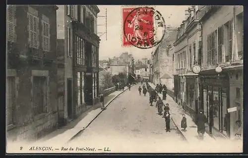 AK Alencon, Rue du Pont-Neuf, Strassenpartie