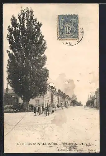 AK Le Bourg Saint-Léonard, l`arbre de la liberté