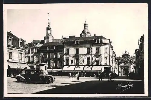 AK La Flèche /Sarthe, Place et Rue Henri IV