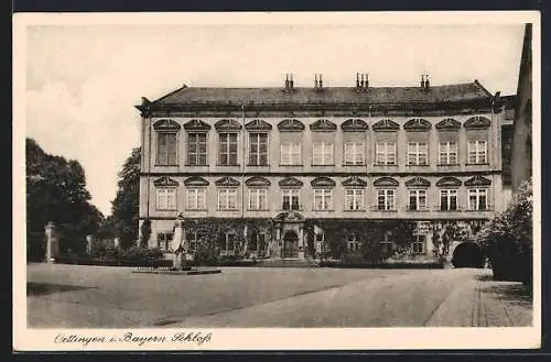 AK Oettingen i. Bayern, Schloss mit Denkmal