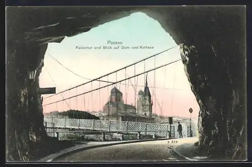 AK Passau, Felsentor mit Blick auf Dom und Rathaus