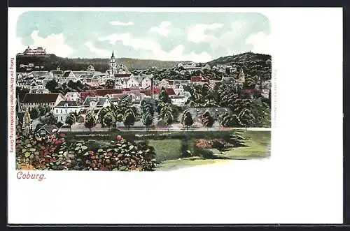 AK Coburg, Totalansicht mit Hügeln im Hintergrund