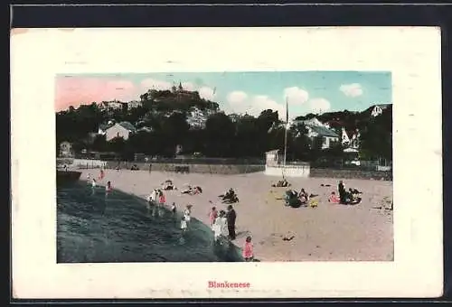 AK Hamburg-Blankenese, Strandpartie mit Ortsblick