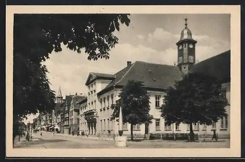 AK Göppingen, Rathaus mit Passanten